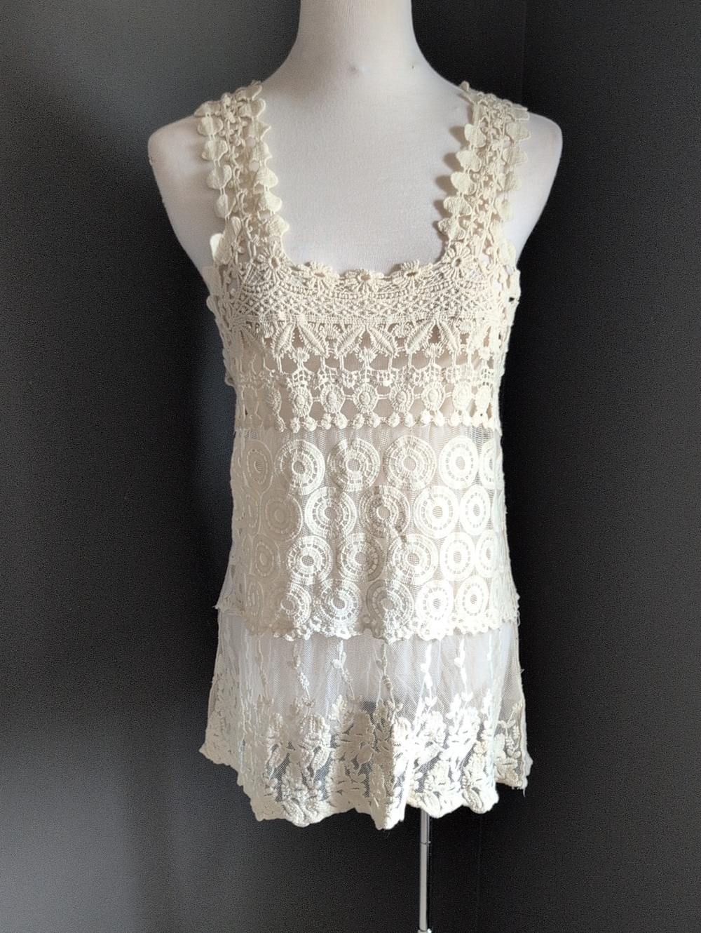 ISSI Cream Crochet Lace Camisole Tank